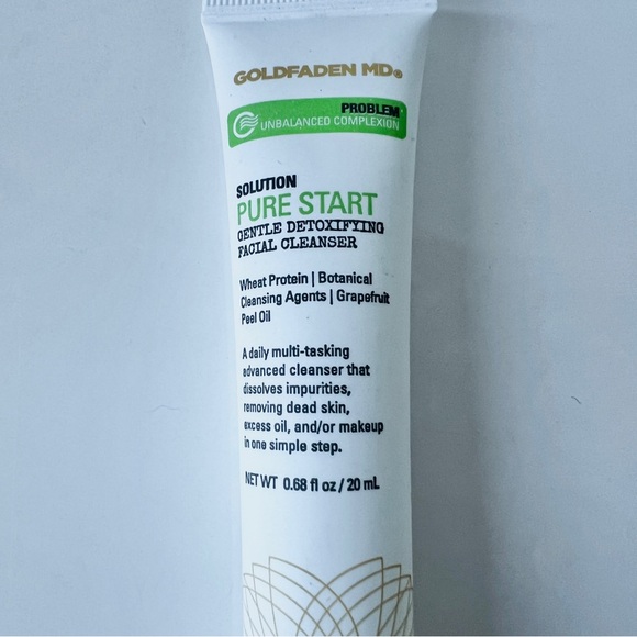 Goldfaden MD pure start gentle detoxifying facial cleanser - Picture 4 of 5